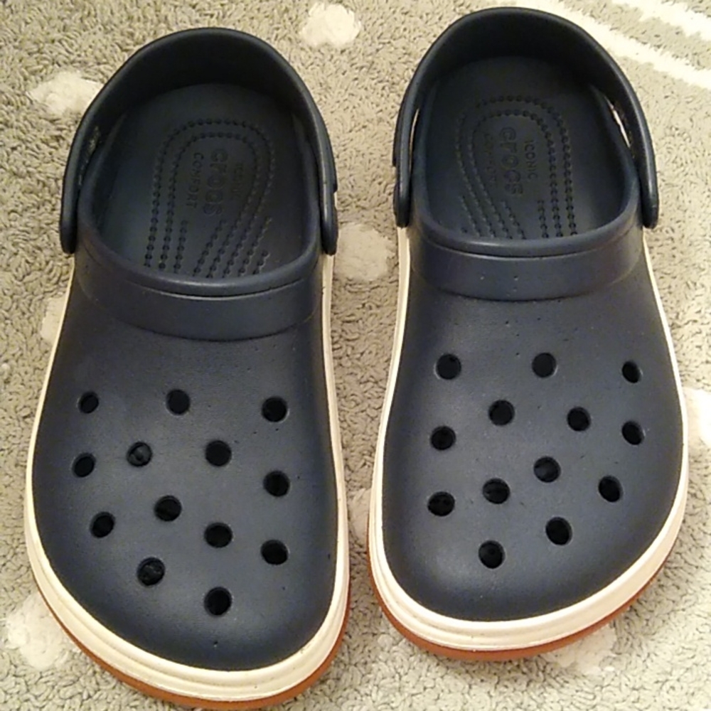 Crocs Navy/White W8 M6